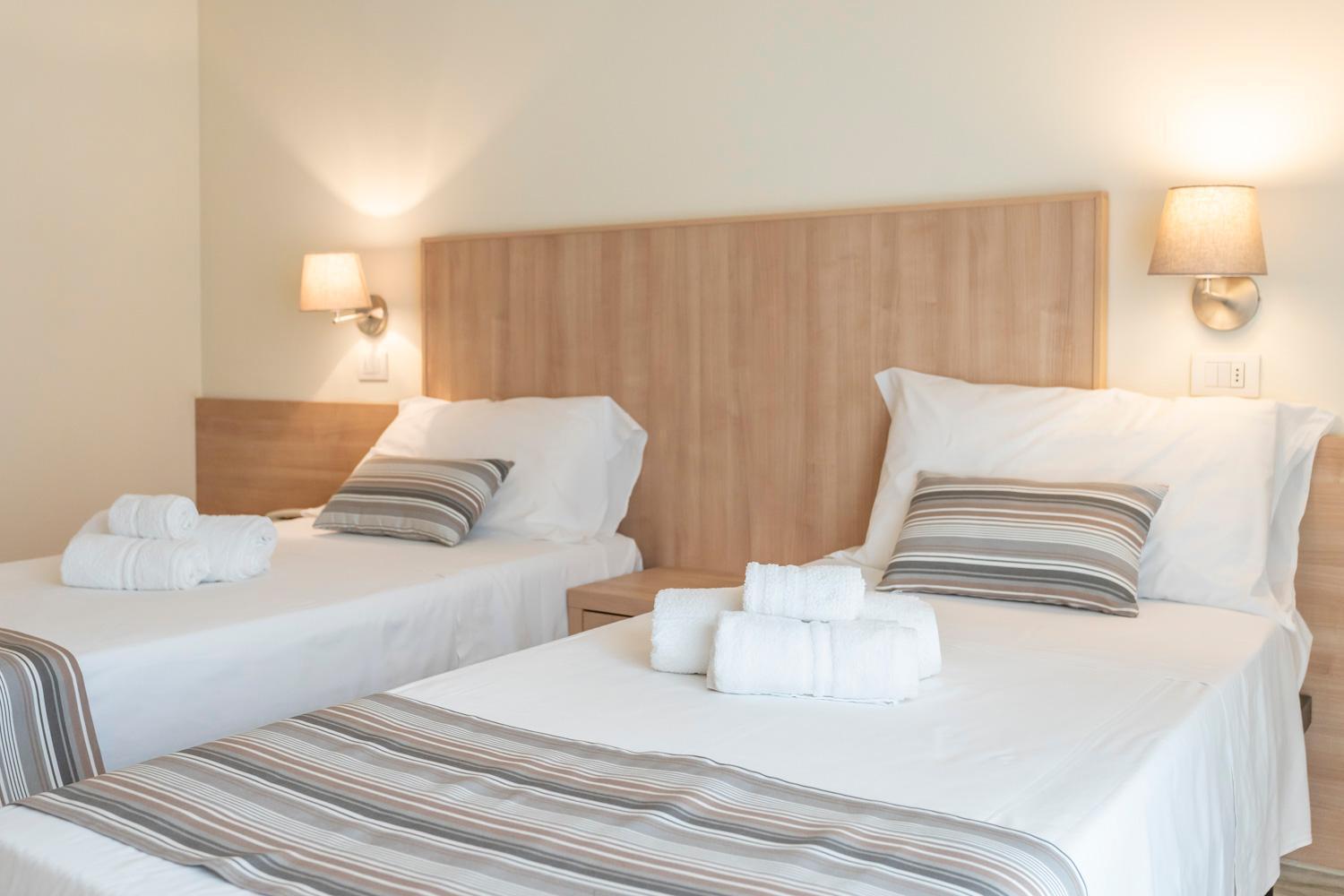 Hotel Cormoran リッチョーネ エクステリア 写真