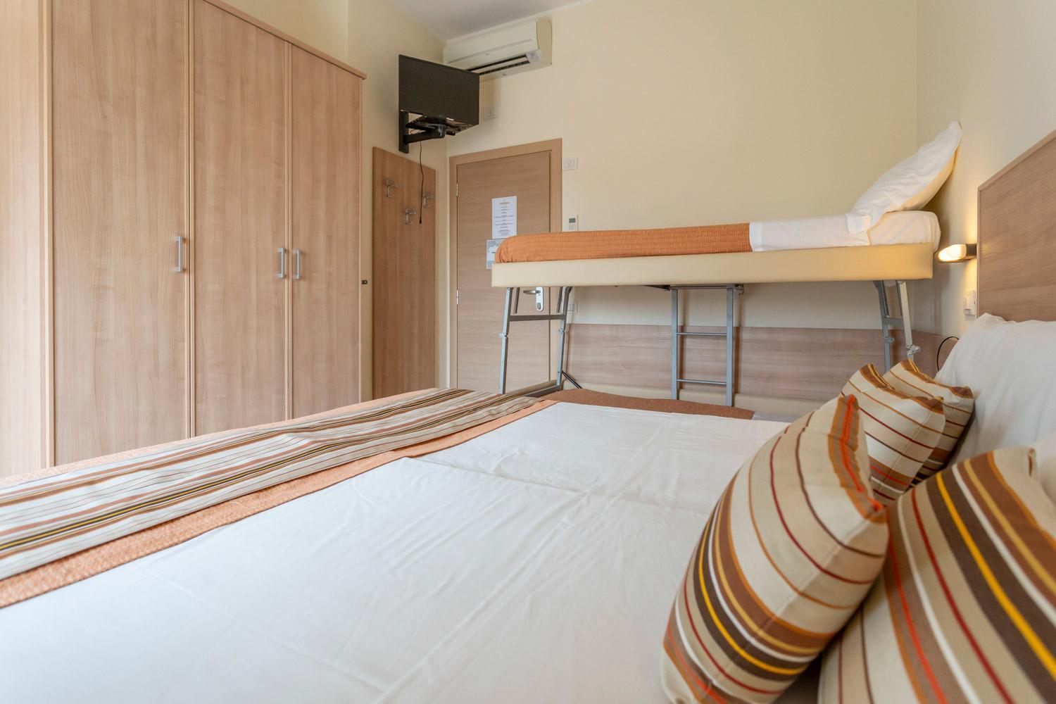 Hotel Cormoran リッチョーネ エクステリア 写真